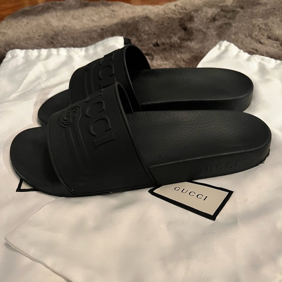 Men’s Gucci Logo Slides - Picture 2 of 14